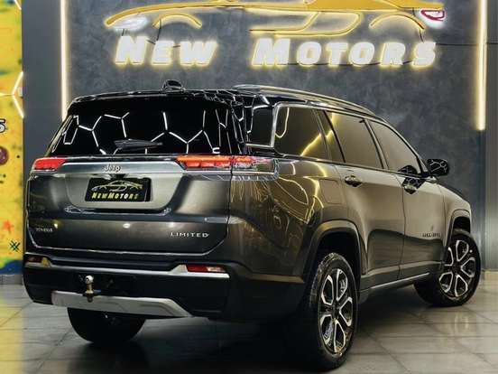 JEEP-COMMANDER-2023