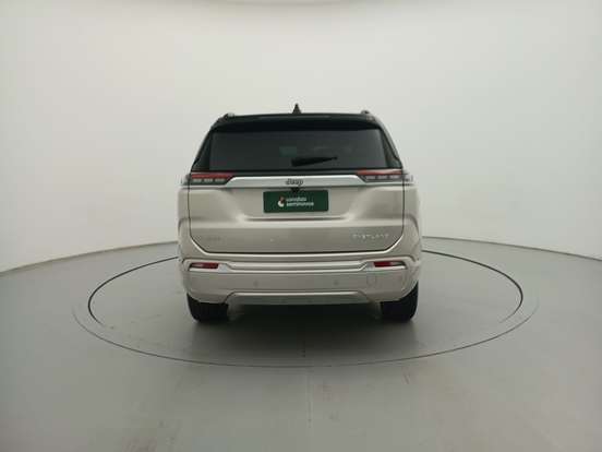 JEEP-COMMANDER-2025
