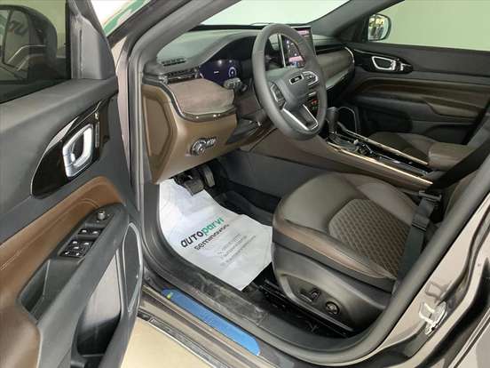 JEEP-COMMANDER-2.2 TURBO DIESEL OVERLAND AT9 JEEP-COMMANDER-2025