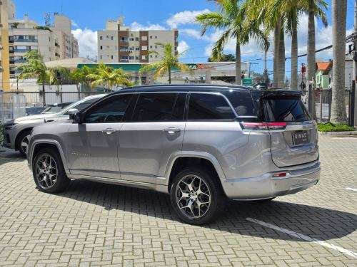 JEEP-COMMANDER-2024