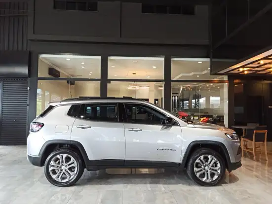 JEEP-COMPASS-2023