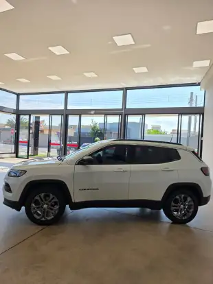 JEEP-COMPASS-2023