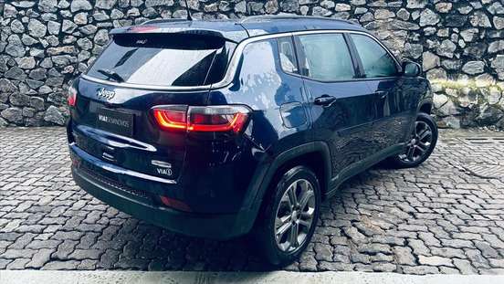 JEEP-COMPASS-2024
