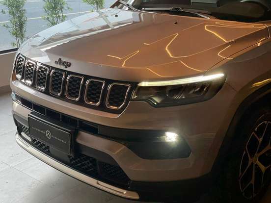 JEEP-COMPASS-2025