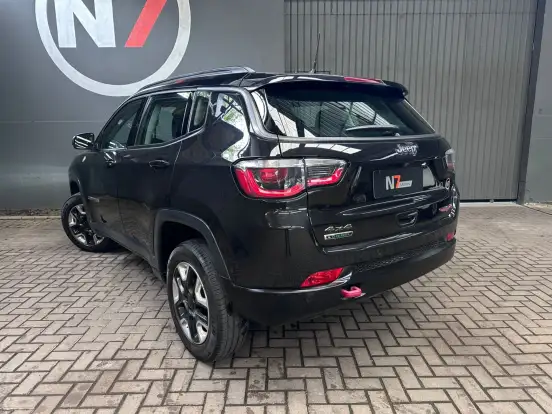JEEP-COMPASS-2.0 16V DIESEL TRAILHAWK 4X4 AUTOMÁTICO JEEP-COMPASS-2017