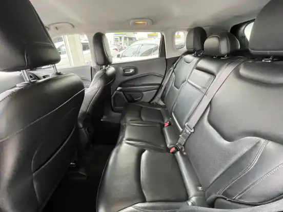 JEEP-COMPASS-2.0 16V FLEX LIMITED AUTOMÁTICO JEEP-COMPASS-2017