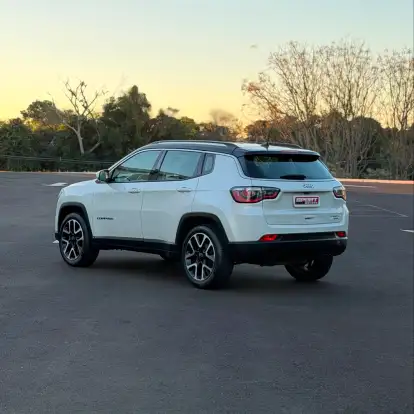 JEEP-COMPASS-2.0 16V FLEX LIMITED AUTOMÁTICO JEEP-COMPASS-2018