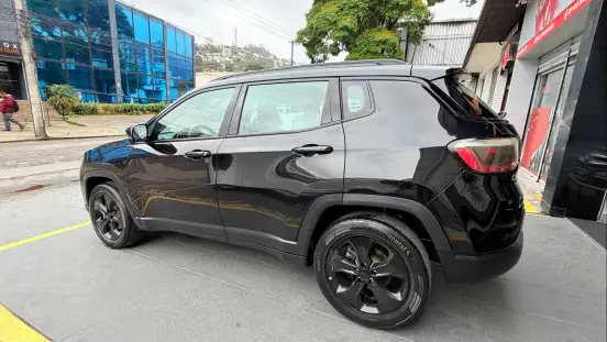 JEEP-COMPASS-2018