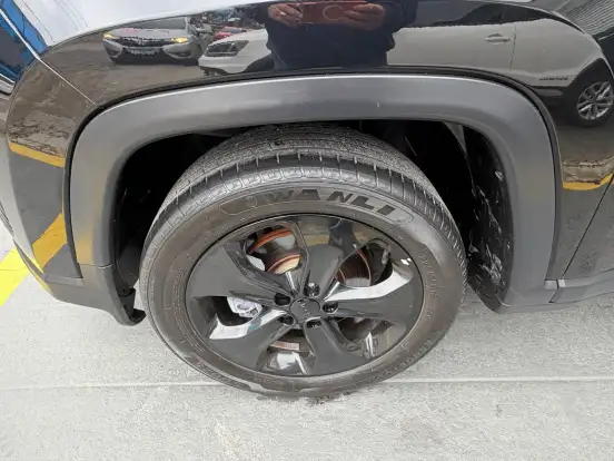 JEEP-COMPASS-2.0 16V FLEX NIGHT EAGLE AUTOMÁTICO JEEP-COMPASS-2018