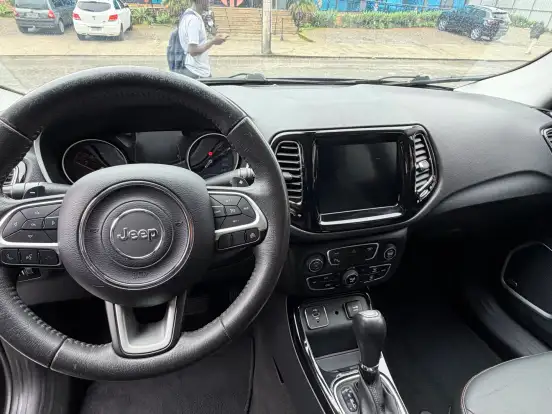 JEEP-COMPASS-2.0 16V FLEX NIGHT EAGLE AUTOMÁTICO JEEP-COMPASS-2018
