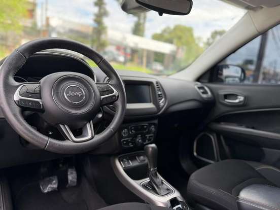 JEEP-COMPASS-2.0 16V DIESEL LIMITED 4X4 AUTOMÁTICO JEEP-COMPASS-2018