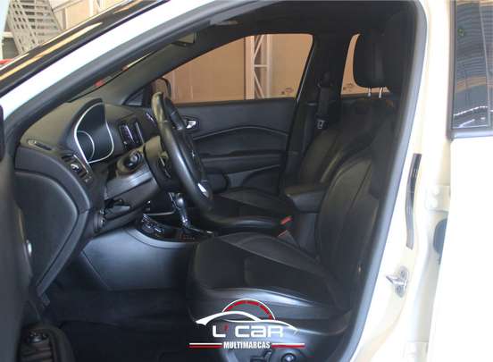 JEEP-COMPASS-2.0 16V DIESEL LONGITUDE 4X4 AUTOMÁTICO JEEP-COMPASS-2020