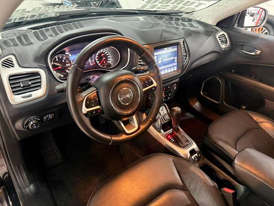 JEEP-COMPASS-2.0 16V DIESEL LONGITUDE 4X4 AUTOMÁTICO JEEP-COMPASS-2019