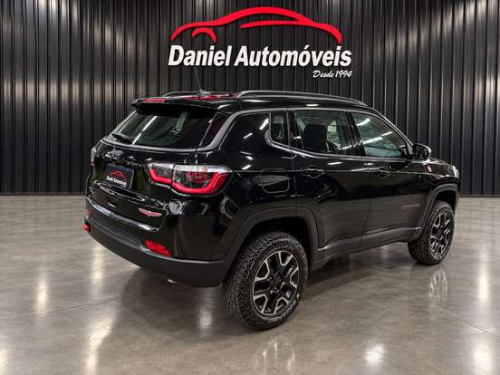 JEEP-COMPASS-2.0 16V DIESEL TRAILHAWK 4X4 AUTOMÁTICO JEEP-COMPASS-2020