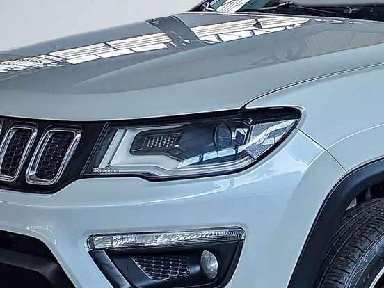 JEEP-COMPASS-2016
