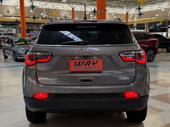 JEEP-COMPASS-2.0 16V FLEX LONGITUDE AUTOMÁTICO JEEP-COMPASS-2017