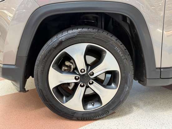 JEEP-COMPASS-2.0 16V FLEX LONGITUDE AUTOMÁTICO JEEP-COMPASS-2017