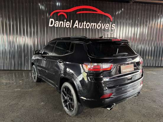 JEEP-COMPASS-2024