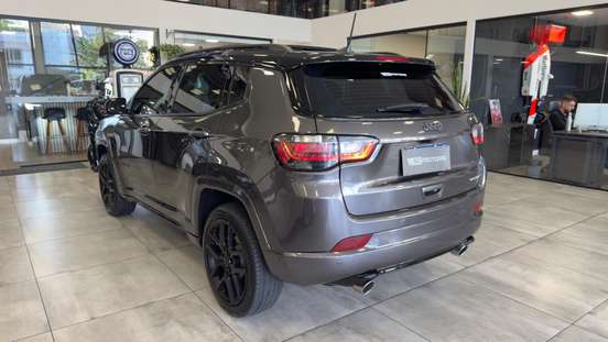 JEEP-COMPASS-2025