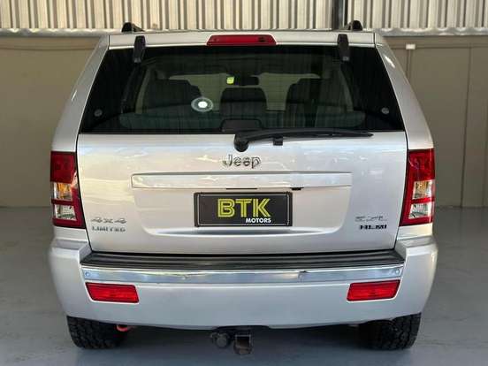 JEEP-GRAND CHEROKEE-5.7 LIMITED HEMI 4X4 V8 16V GASOLINA 4P AUTOMÁTICO JEEP-GRAND CHEROKEE-2006