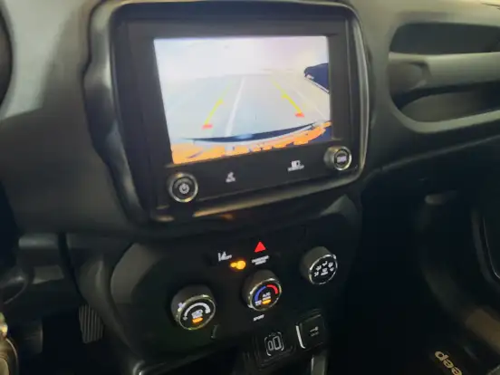 JEEP-RENEGADE-2024