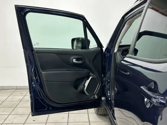 JEEP-RENEGADE-2024