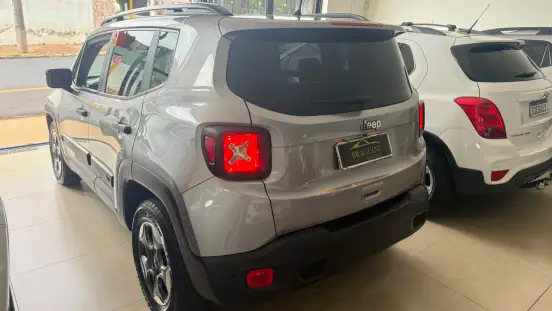 JEEP-RENEGADE-2019