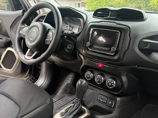 JEEP-RENEGADE-1.8 16V FLEX SPORT 4P AUTOMÁTICO JEEP-RENEGADE-2015