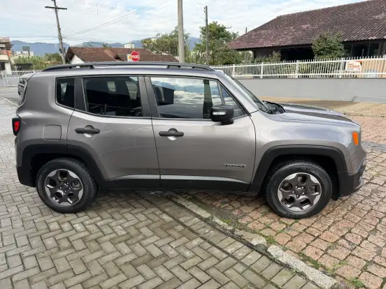 JEEP-RENEGADE-1.8 16V FLEX SPORT 4P AUTOMÁTICO JEEP-RENEGADE-2016
