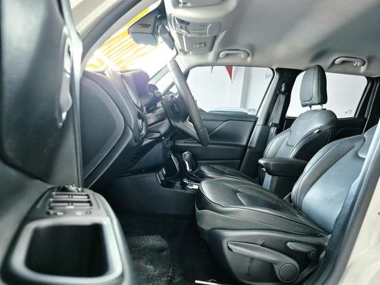 JEEP-RENEGADE-2024