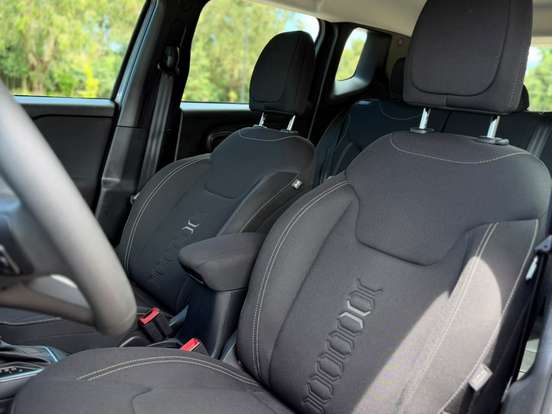 JEEP-RENEGADE-1.3 T270 TURBO FLEX SPORT AT6 JEEP-RENEGADE-2022