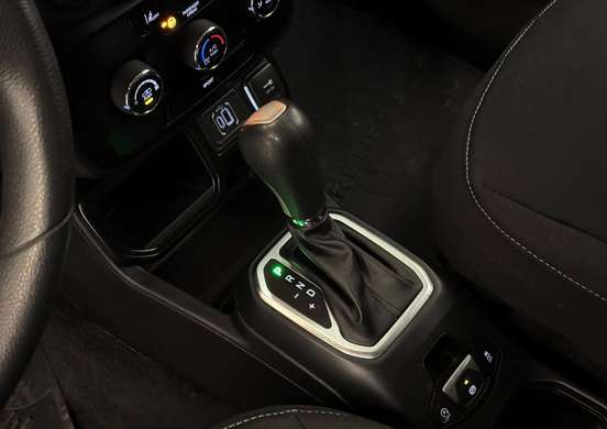 JEEP-RENEGADE-2022