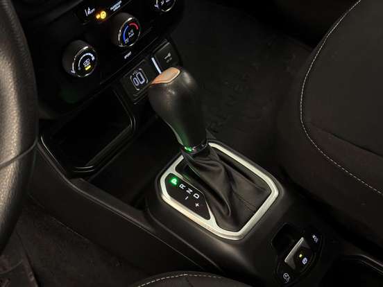 JEEP-RENEGADE-1.3 T270 TURBO FLEX SPORT AT6 JEEP-RENEGADE-2022