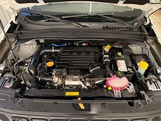 JEEP-RENEGADE-2025