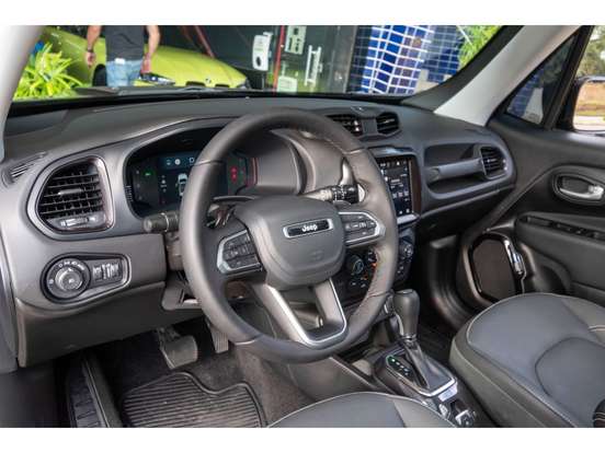 JEEP-RENEGADE-2025