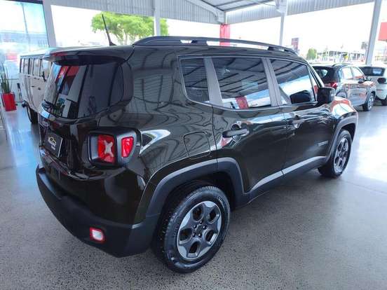 JEEP-RENEGADE-2021
