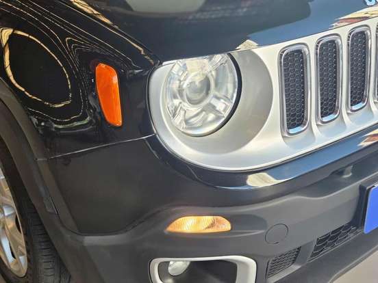 JEEP-RENEGADE-2018