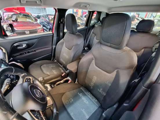 JEEP-RENEGADE-1.8 16V FLEX LONGITUDE 4P AUTOMÁTICO JEEP-RENEGADE-2015
