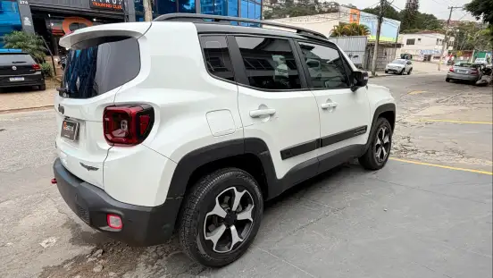 JEEP-RENEGADE-2.0 16V TURBO DIESEL TRAILHAWK 4P 4X4 AUTOMÁTICO JEEP-RENEGADE-2021