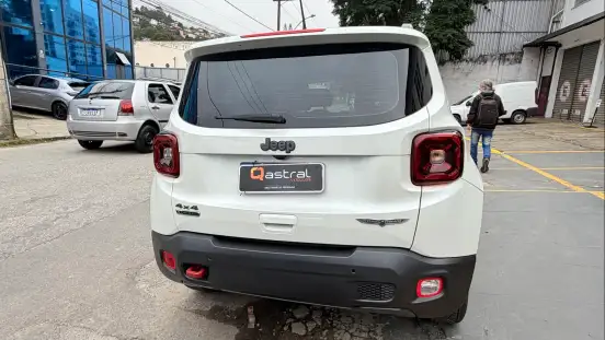 JEEP-RENEGADE-2.0 16V TURBO DIESEL TRAILHAWK 4P 4X4 AUTOMÁTICO JEEP-RENEGADE-2021