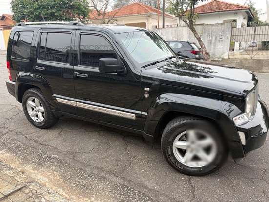 JEEP-CHEROKEE-2012
