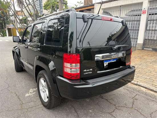JEEP-CHEROKEE-2012