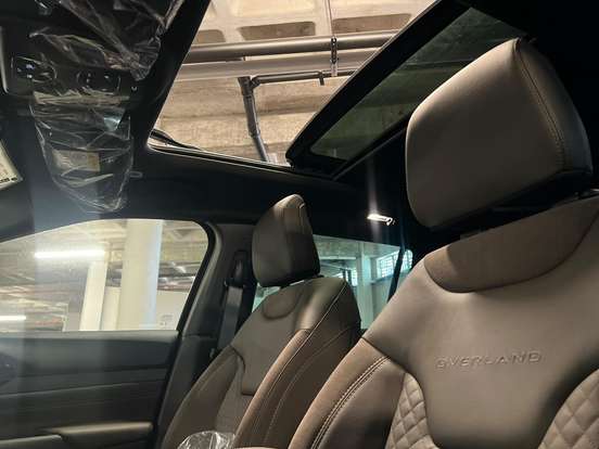 JEEP-COMMANDER-2026