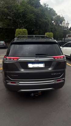 JEEP-COMMANDER-2022