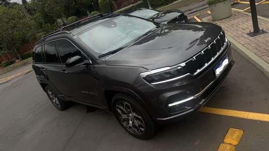JEEP-COMMANDER-2022