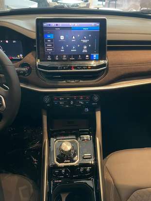JEEP-COMMANDER-2.2 TURBO DIESEL OVERLAND AT9 JEEP-COMMANDER-2026