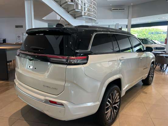 JEEP-COMMANDER-2.2 TURBO DIESEL OVERLAND AT9 JEEP-COMMANDER-2026