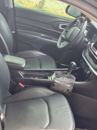 JEEP-COMPASS-2024