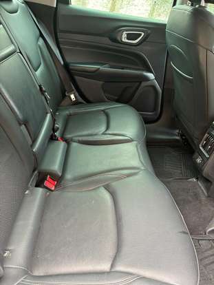 JEEP-COMPASS-2024