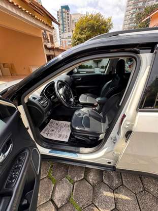 JEEP-COMPASS-2018